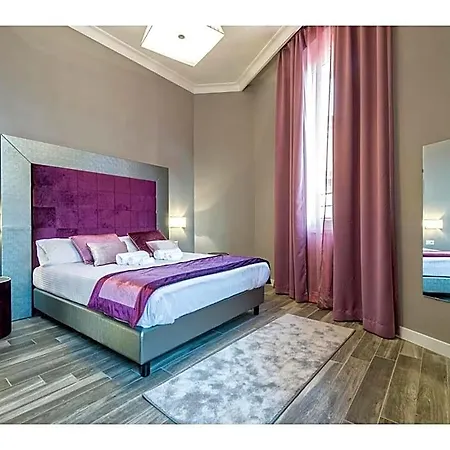 Lea Luxury Roma