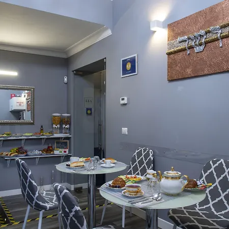 Lea Luxury 4*