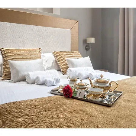 Lea Luxury Πανσιόν Ρώμη