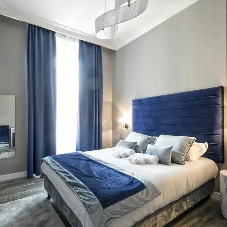 Lea Luxury Πανσιόν 2*