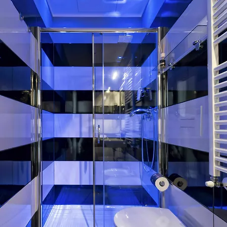 Πανσιόν Lea Luxury