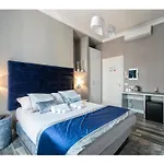Lea Luxury 4*